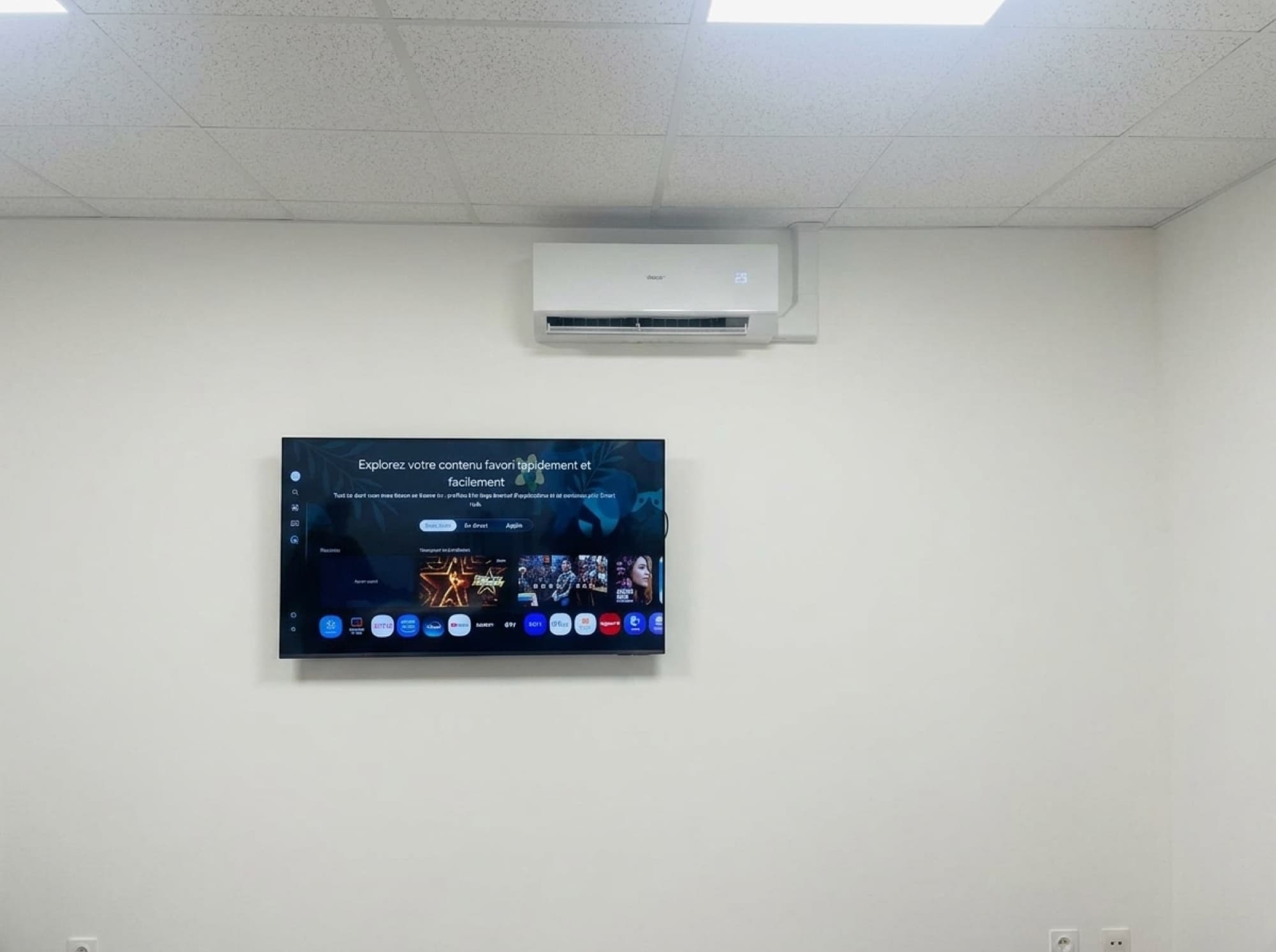Climatisation murale réversible dans des bureaux